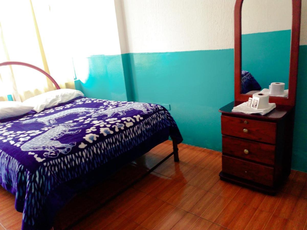 Napoles Emperador II Hotel Ambato Kültér fotó